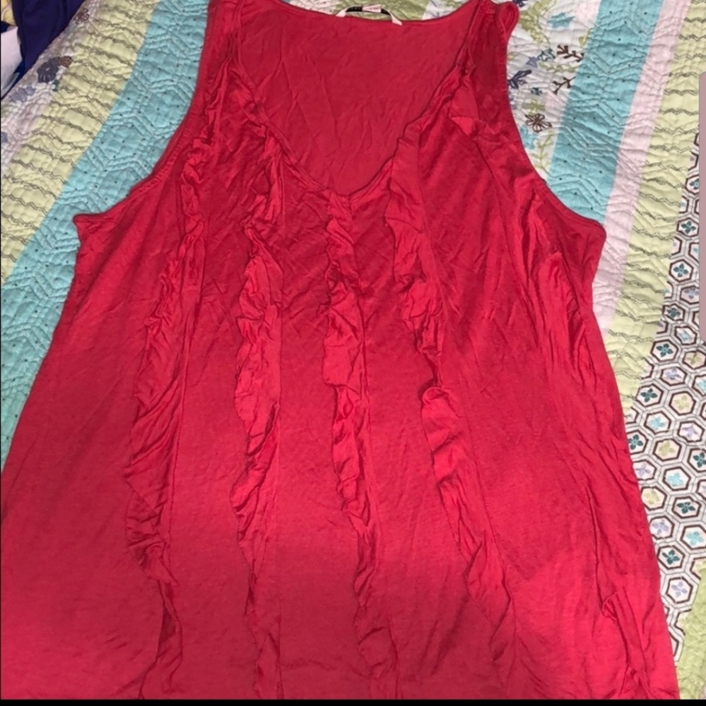 Banana Republic sleeveless ruffle tank